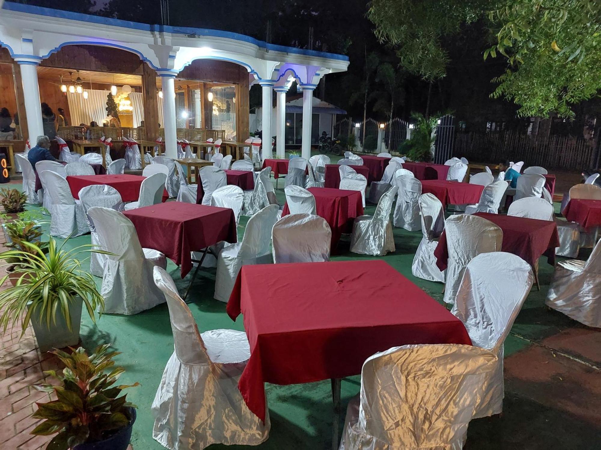 Mrd Beach Hotel Trincomalee Exterior photo